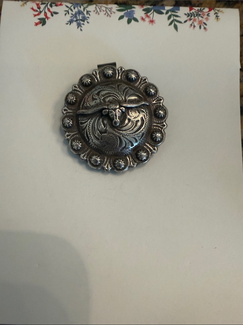 Silver-Tone Longhorn Concho Pendant Necklace - Western Style